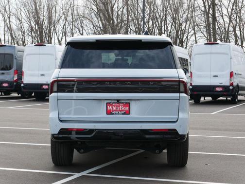 Crystal White 2025 Lincoln Navigator Black Label