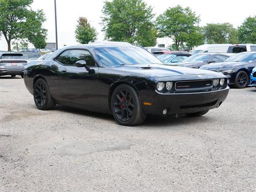 2010 Dodge Challenger SRT8