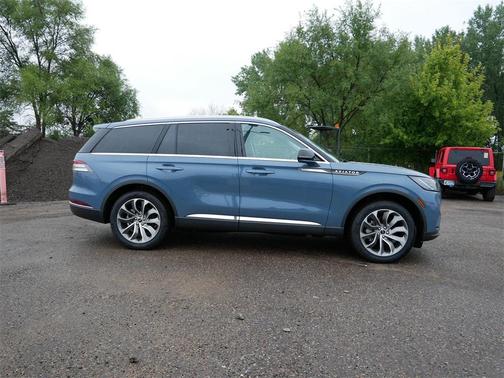 2025 Lincoln Aviator Reserve AWD