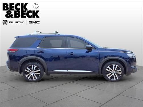 2023 Nissan Pathfinder Platinum 4WD