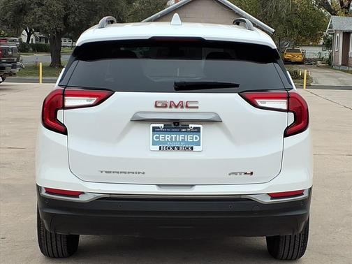 2022 GMC Terrain AWD AT4