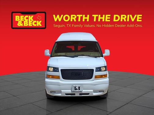 2025 GMC Savana 2500 Work Van
