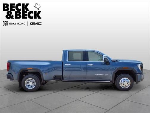 2025 GMC Sierra 3500 Denali
