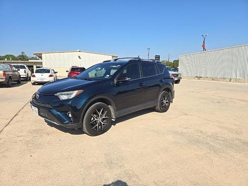 2018 Toyota RAV4 SE