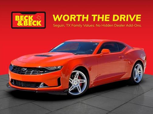2021 Chevrolet Camaro RWD Coupe LT1
