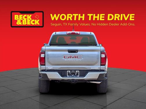 2025 GMC Canyon Elevation