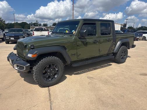 2023 Jeep Gladiator Sport