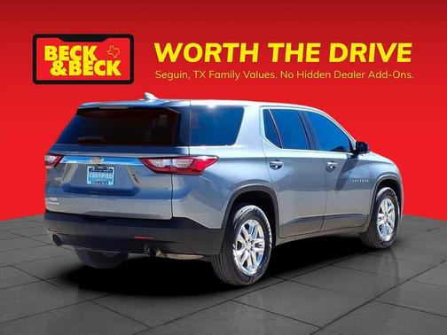 2021 Chevrolet Traverse LS