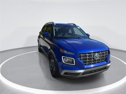 2024 Hyundai VENUE Limited