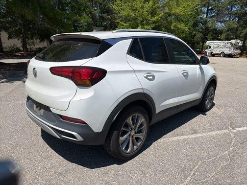 Summit White 2021 Buick Encore GX Select