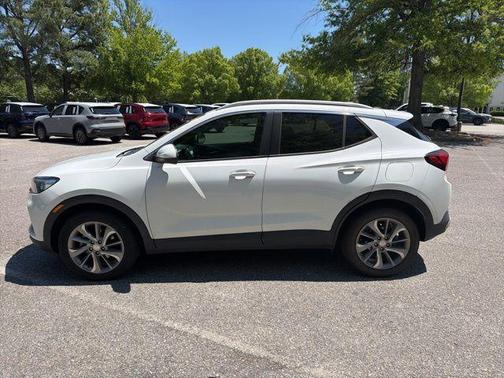 Summit White 2021 Buick Encore GX Select