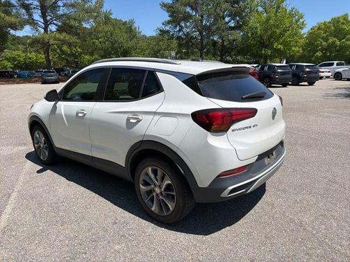 Summit White 2021 Buick Encore GX Select