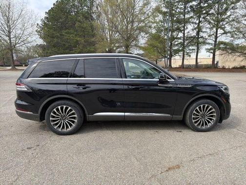 Infinite Black Metallic 2022 Lincoln Aviator Reserve RWD