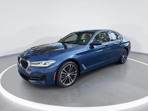 Phytonic Blue Metallic 2022 BMW 540 i