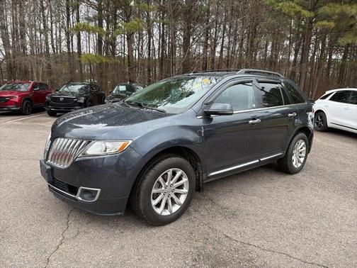 2013 Lincoln MKX Base