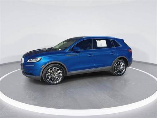 2021 Lincoln Nautilus Reserve