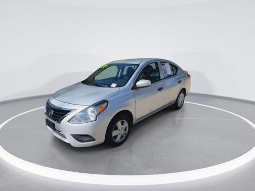 Brilliant Silver Metallic 2019 Nissan Versa S