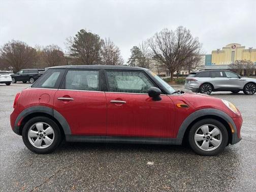 2015 MINI Hardtop Cooper