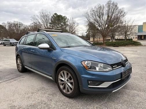 2017 Volkswagen Golf Alltrack TSI SE