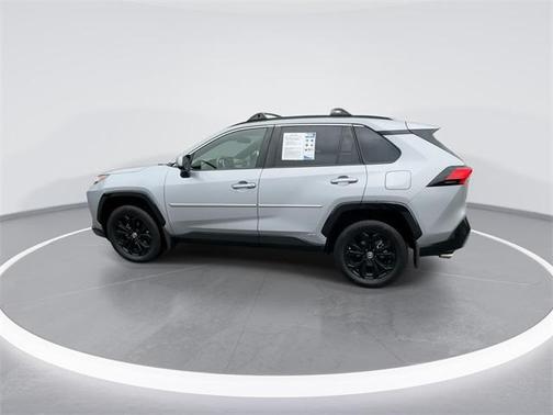 2023 Toyota RAV4 Hybrid SE
