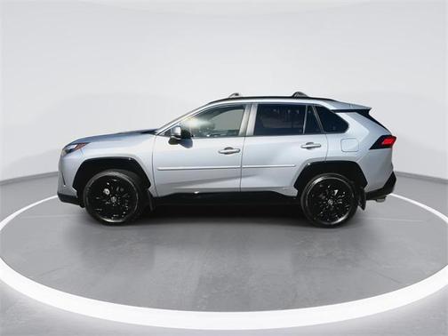 2023 Toyota RAV4 Hybrid SE