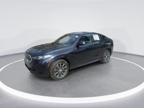 Carbon Black Metallic 2025 BMW X6 xDrive40i