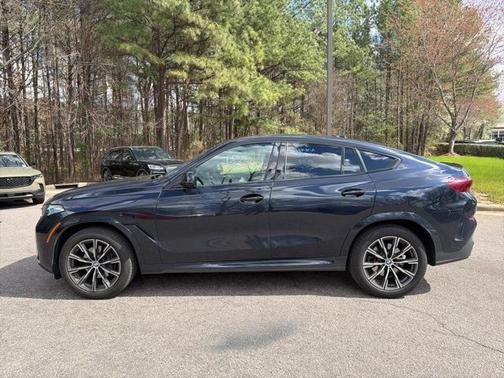 2025 BMW X6 xDrive40i