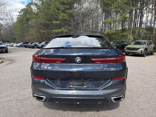 2025 BMW X6 xDrive40i