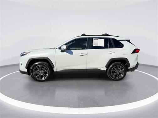 2024 Toyota RAV4 Hybrid XLE Premium