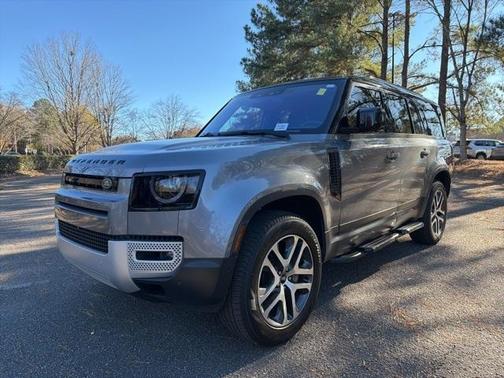2024 Land Rover Defender P400 S