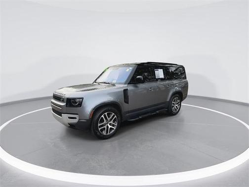 2024 Land Rover Defender P400 S