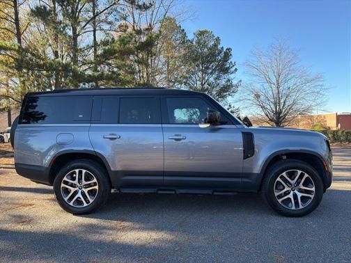 2024 Land Rover Defender P400 S