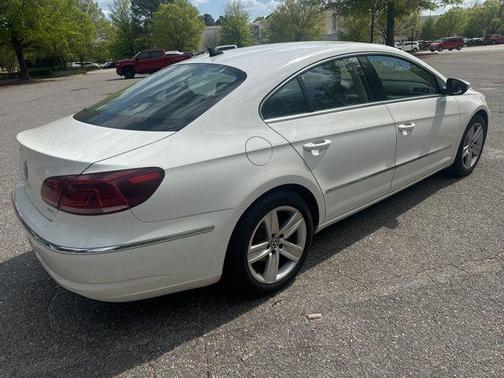 Candy White 2014 Volkswagen CC 2.0T Sport