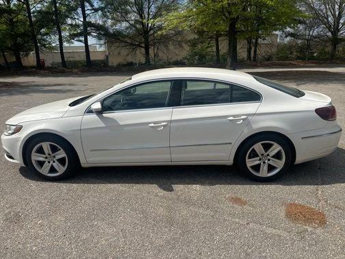 Candy White 2014 Volkswagen CC 2.0T Sport