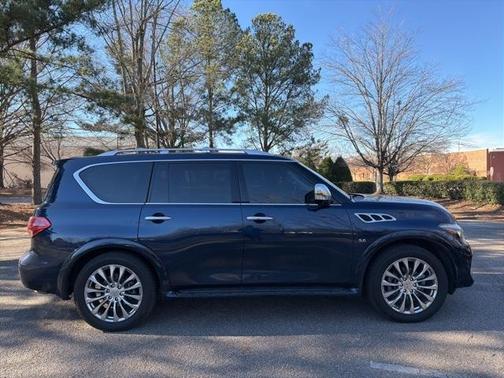 2017 INFINITI QX80 Base