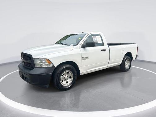 Bright White Clearcoat 2018 RAM 1500 Express