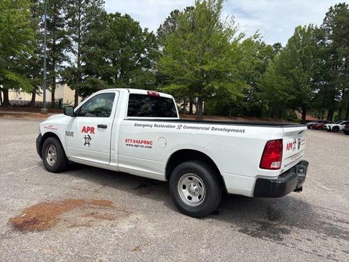 Bright White Clearcoat 2018 RAM 1500 Express