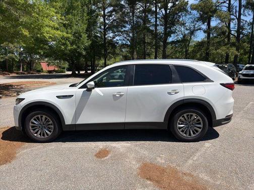 Rhodium White Premium 2026 Mazda CX-90 SE