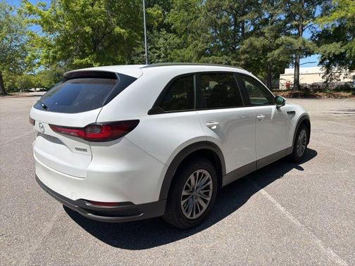 Rhodium White Premium 2026 Mazda CX-90 SE