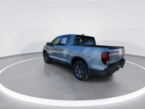 Sonic Gray Pearl 2023 Honda Ridgeline RTL-E