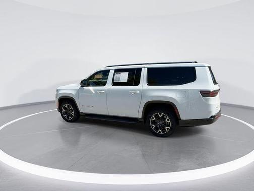 Bright White Clearcoat 2024 Jeep Wagoneer L Series III