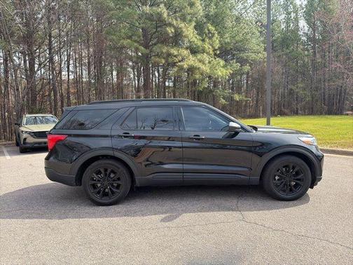 Black Metallic 2023 Ford Explorer XLT