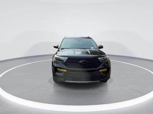 Black Metallic 2023 Ford Explorer XLT