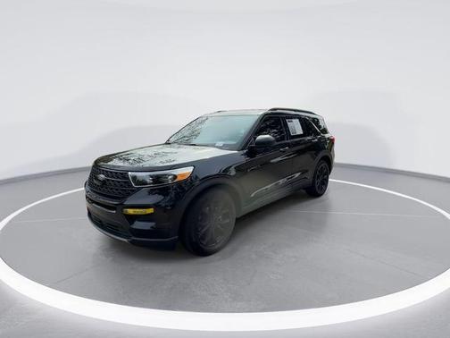 Black Metallic 2023 Ford Explorer XLT