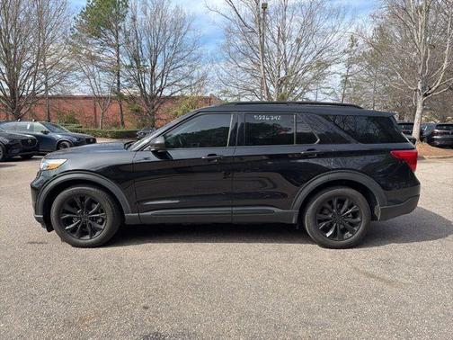 Black Metallic 2023 Ford Explorer XLT