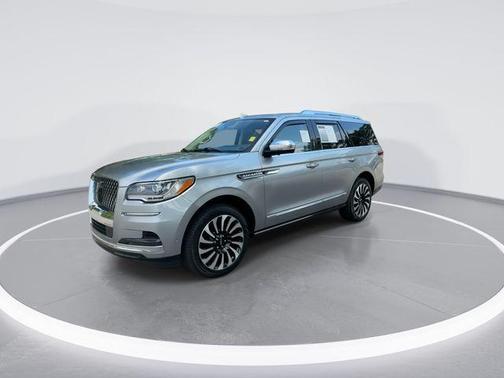 Radiance Metallic 2024 Lincoln Navigator Black Label