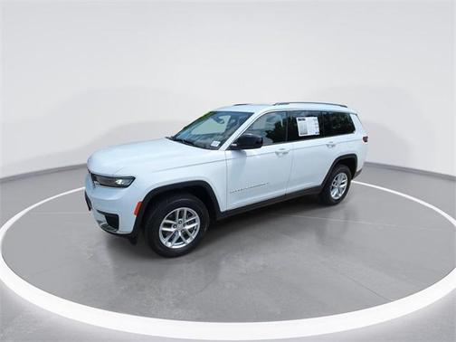 2022 Jeep Grand Cherokee L Laredo