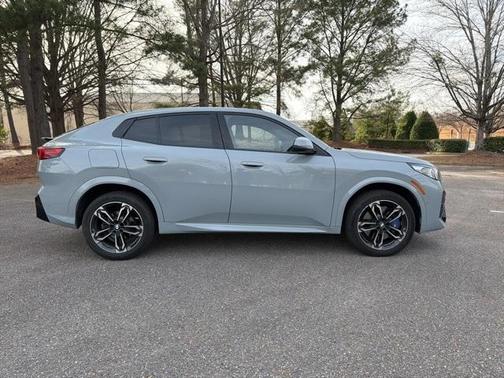 2025 BMW X2 xDrive28i