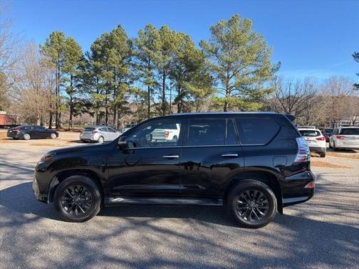 2023 Lexus GX 460 Base