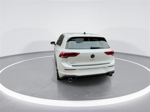 2024 Volkswagen Golf GTI 2.0T SE
